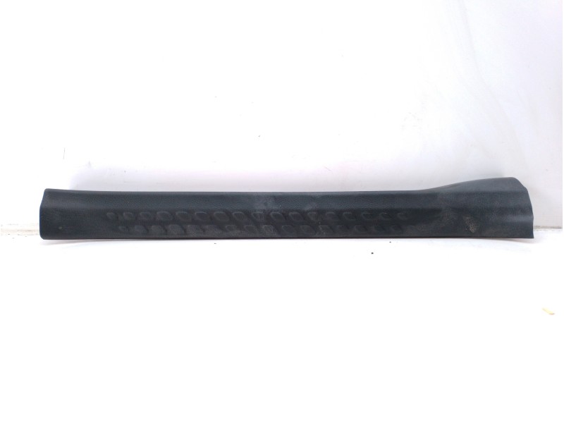 Recambio de moldura para toyota c-hr referencia OEM IAM 67914F4010C0  