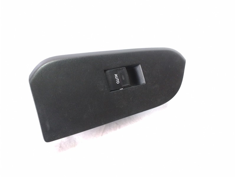 Recambio de mando elevalunas delantero derecho para toyota land cruiser (j15) limited referencia OEM IAM 7423139930  