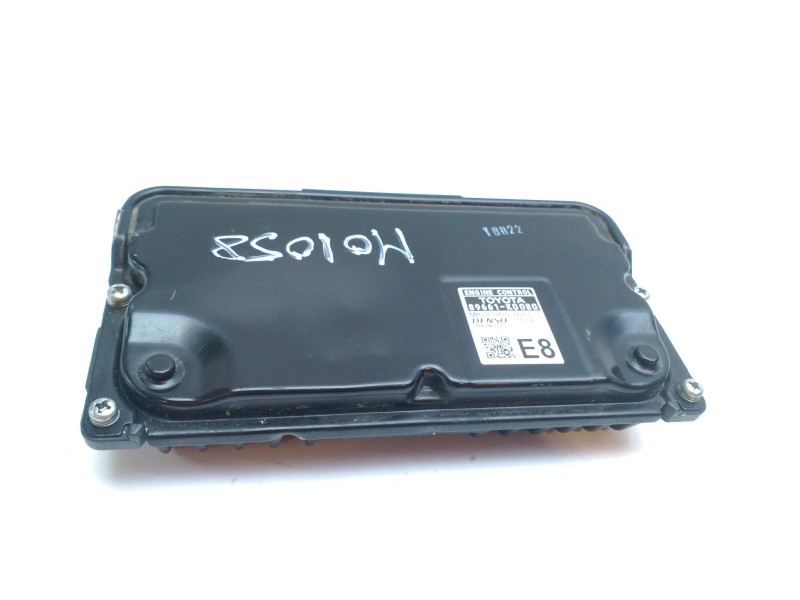 Recambio de centralita motor uce para toyota yaris referencia OEM IAM 89661K0080  