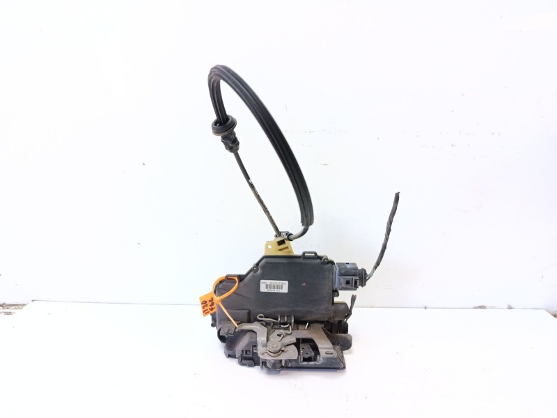 Recambio de cerradura puerta delantera derecha para seat ibiza iii (6l1) 1.4 16v referencia OEM IAM 3B1837016CC  