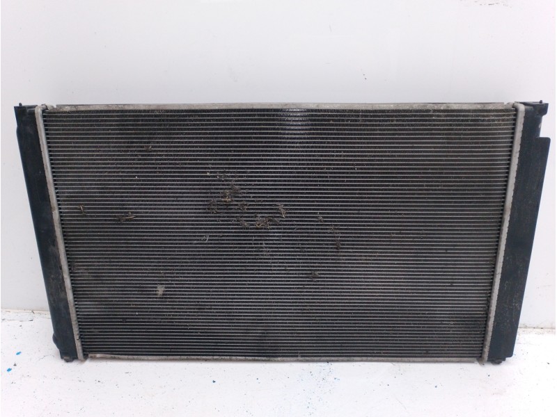 Recambio de radiador agua para toyota rav4 referencia OEM IAM 1640025130 4221353980 