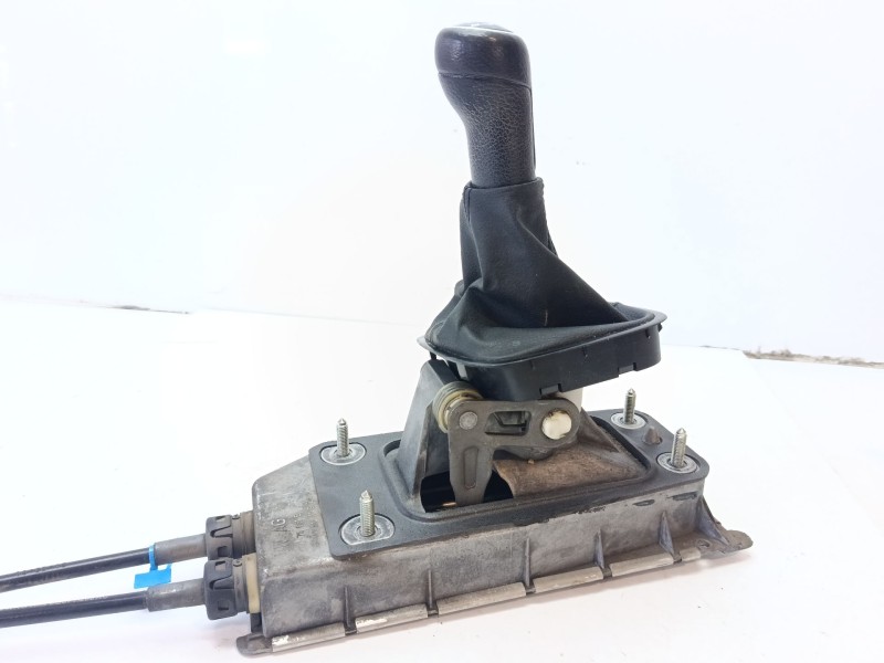 Recambio de palanca cambio para volkswagen polo v (6r1, 6c1) 1.4 (6r1) referencia OEM IAM 6Q0711050B  6Q0711061E