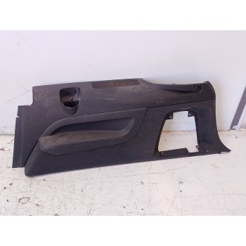 GUARNECIDO PORTON TRASERO 4L0863880 