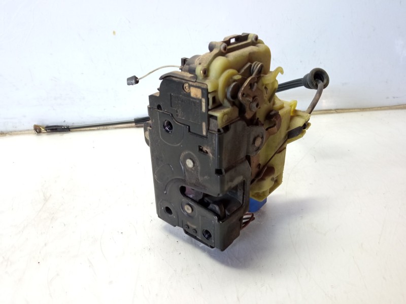 Recambio de cerradura puerta delantera izquierda para volkswagen polo (9n3) sportline referencia OEM IAM 3B1837015AM  