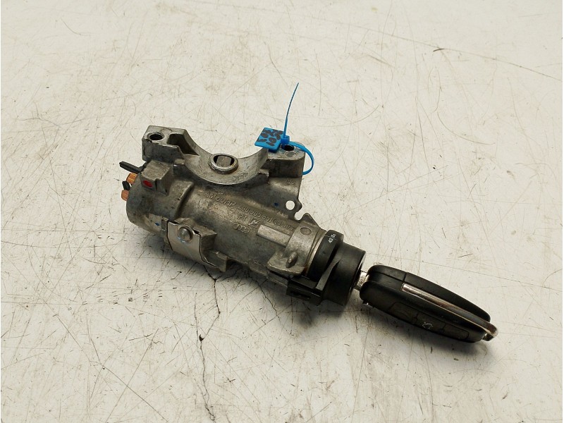 Recambio de conmutador de arranque para audi a4 b7 (8ec) 2.0 tfsi referencia OEM IAM 4B0905851  