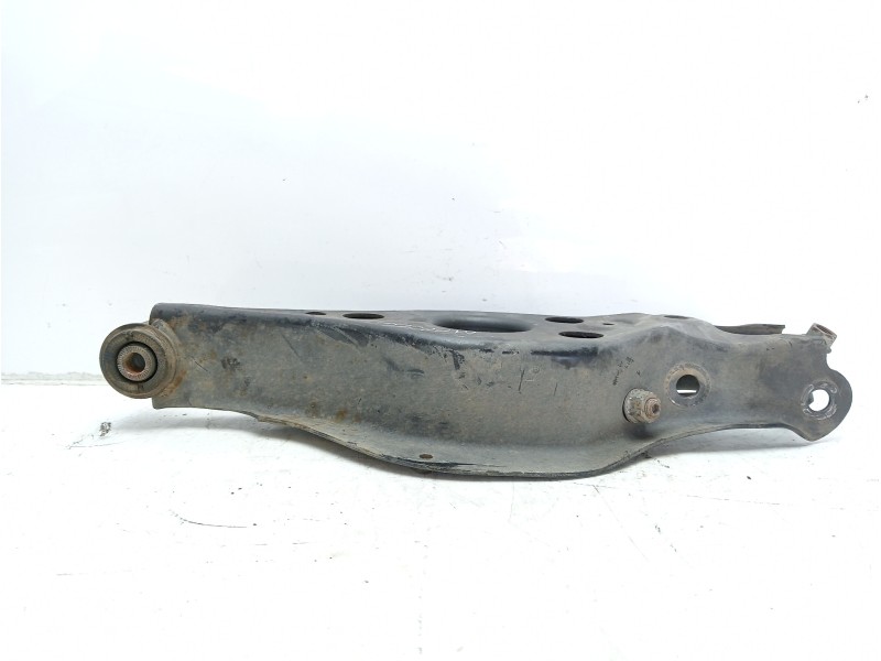 Recambio de brazo suspension inferior trasero derecho para lexus is 2.5 16v cat (híbrido) referencia OEM IAM 4873030140  