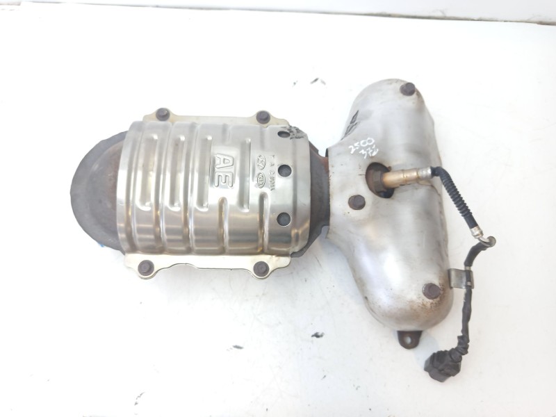 Recambio de colector escape para hyundai getz (tb) 1.3 i referencia OEM IAM 2851022670  