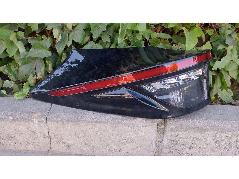 Recambio de piloto trasero derecho para toyota yaris cross (mxp_) 1.5 hybrid (mxpj10) referencia OEM IAM 815500DE20  
