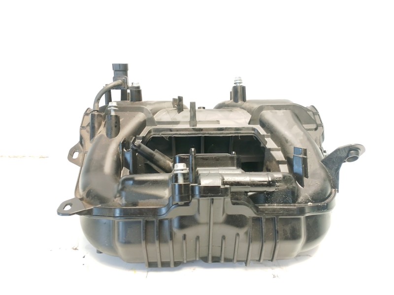 Recambio de colector admision para toyota c-hr referencia OEM IAM 171200T180  