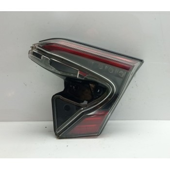 PILOTO TRASERO DERECHO INTERIOR 81580F4021 81580F402100