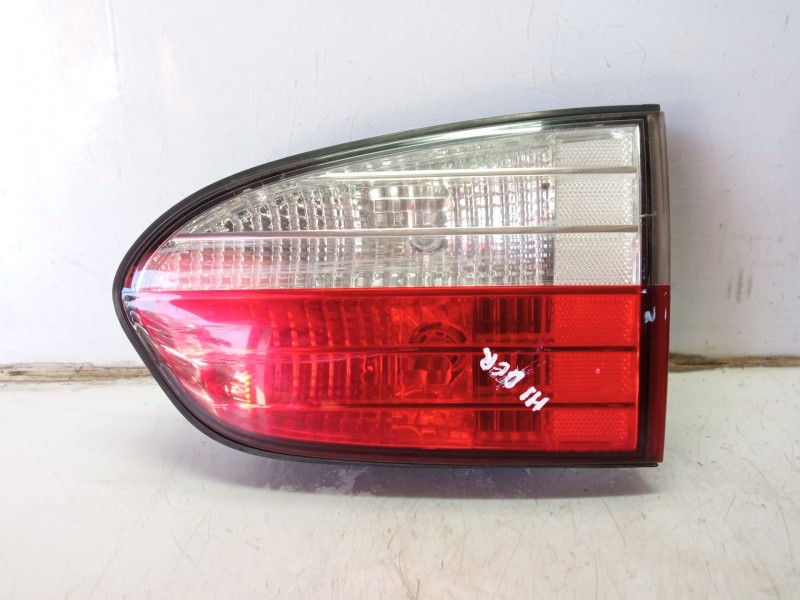 Recambio de piloto trasero derecho para hyundai h 1 referencia OEM IAM 924064A61  