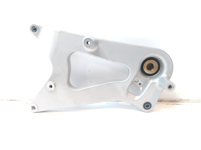 Recambio de brazo suspension superior trasero derecho para sym symphony 125 referencia OEM IAM 5210AARB000 52100ARB000 