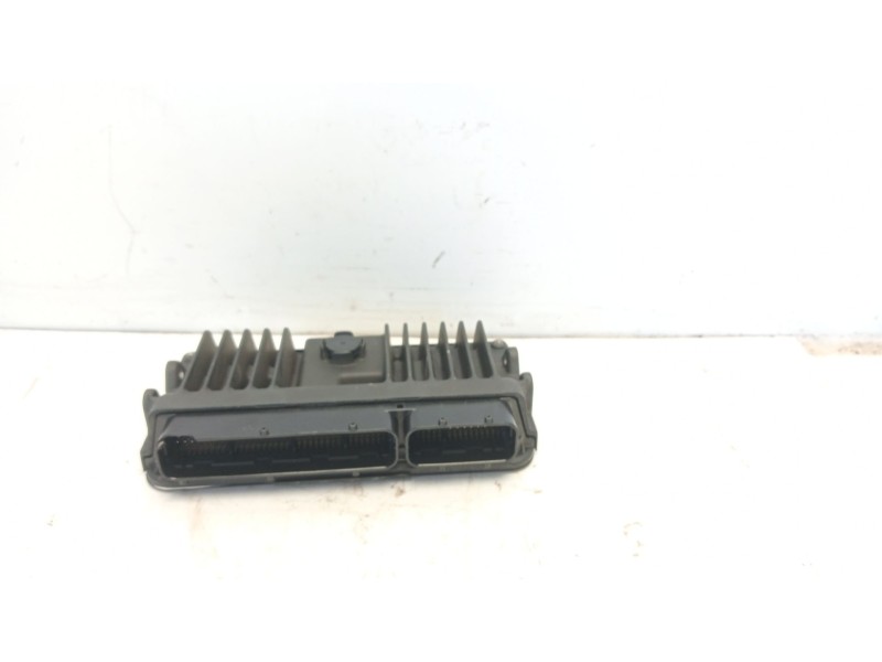 Recambio de modulo electronico para toyota yaris active referencia OEM IAM 896610UA10  