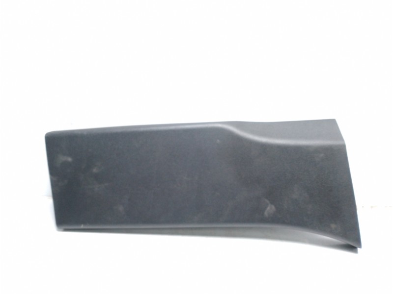 Recambio de moldura para toyota proace verso l2 family referencia OEM IAM 9816519277  