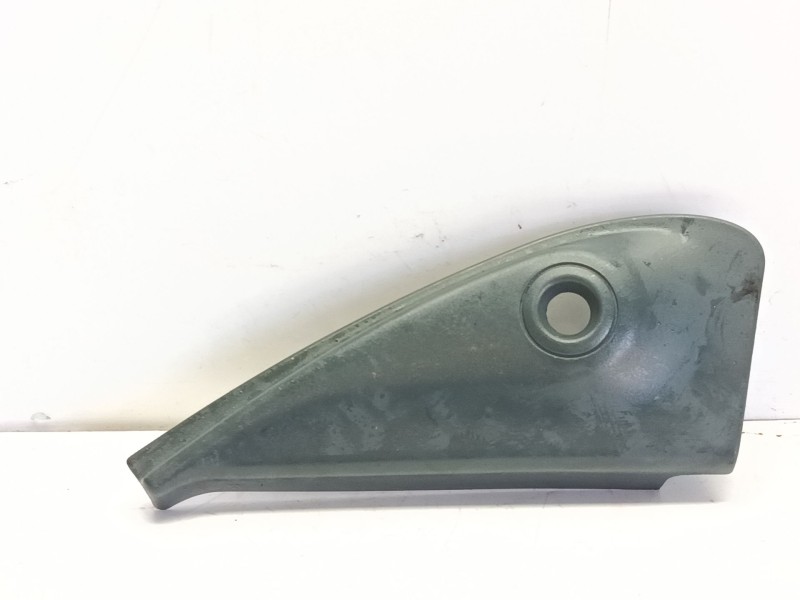 Recambio de moldura para renault kangoo (kc0/1_) 1.5 dci referencia OEM IAM 7700304838  