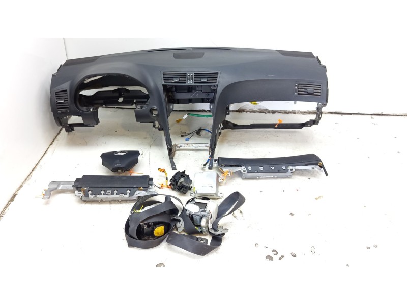 Recambio de kit airbag para lexus gs (gs/us/ws19) 300 referencia OEM IAM 5540130700C0 8917030450 / 8924530080 / 7390030020C0 / 7