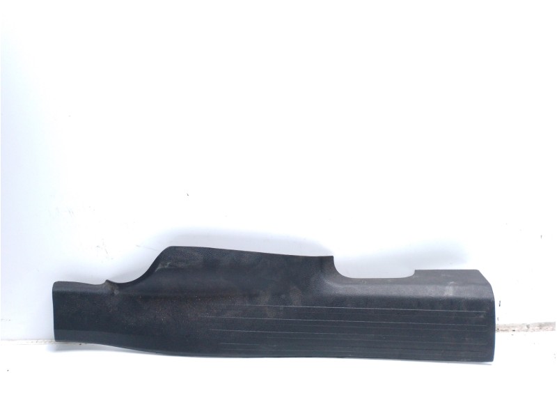 Recambio de moldura para toyota proace verso l2 family referencia OEM IAM 98173560ZD  