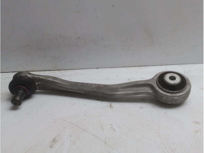 Recambio de brazo suspension superior trasero derecho para audi a4 ber. (b8) básico referencia OEM IAM 8K0407510A  