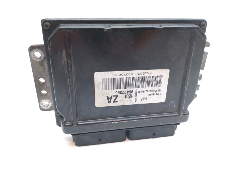 Recambio de centralita motor uce para chevrolet lacetti 1.6 cat referencia OEM IAM 96422396  