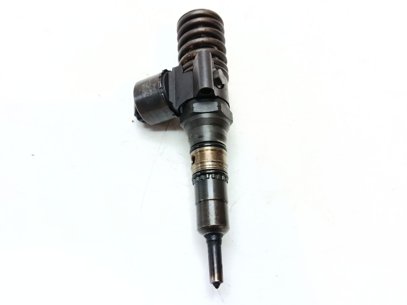 Recambio de inyector para audi a4 b7 (8ec) 2.0 tdi 16v referencia OEM IAM 03G130073G  0414720404