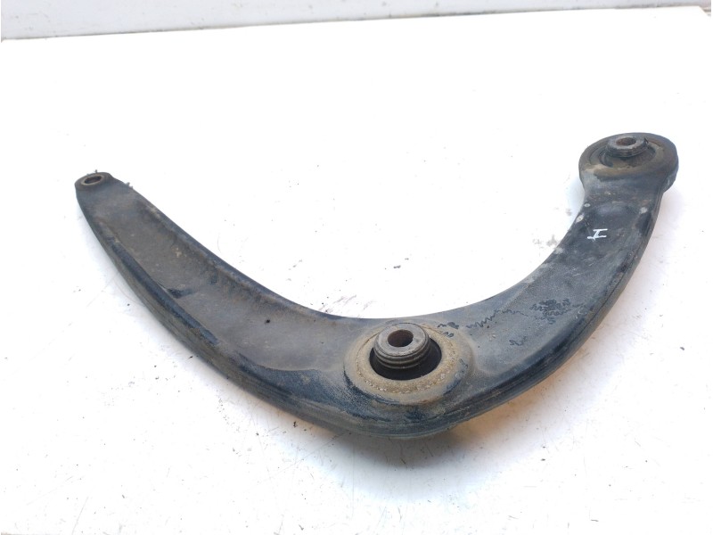 Recambio de brazo suspension inferior delantero izquierdo para citroën ds4 referencia OEM IAM 3520V2  