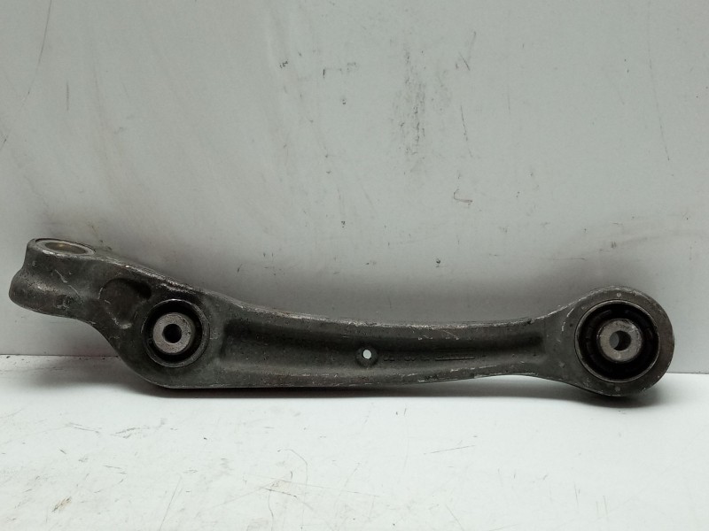 Recambio de brazo suspension inferior delantero derecho para audi a4 ber. (b8) básico referencia OEM IAM 8K0407152D  