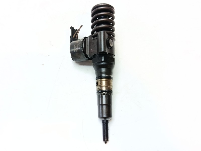 Recambio de inyector para audi a4 b7 (8ec) 2.0 tdi 16v referencia OEM IAM 03G130073G  0414720404