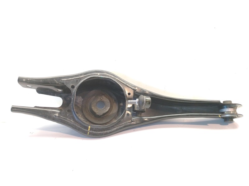Recambio de brazo suspension inferior trasero derecho para kia niro referencia OEM IAM 55220G2100  