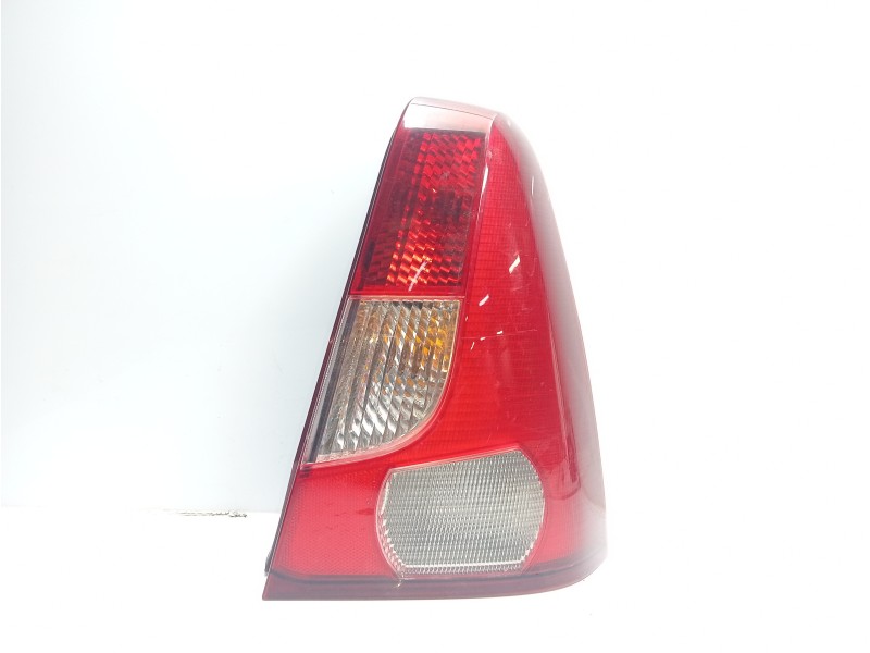 Recambio de piloto lateral derecho para dacia logan ambiance referencia OEM IAM 6001548136  
