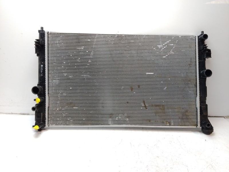Recambio de radiador agua para toyota yaris referencia OEM IAM 16400K0050 0T60 / MF422137 