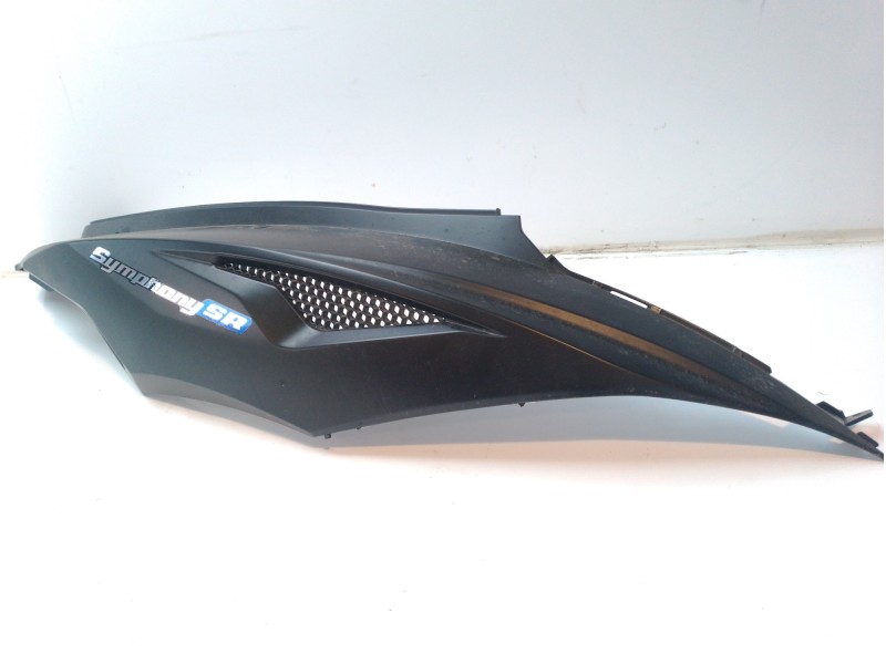 Recambio de moldura para sym symphony 125 referencia OEM IAM 83500X3A000KC  