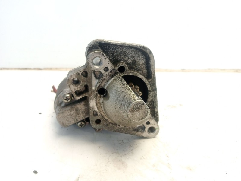 Recambio de motor arranque para renault scenic ii referencia OEM IAM 8200584675  