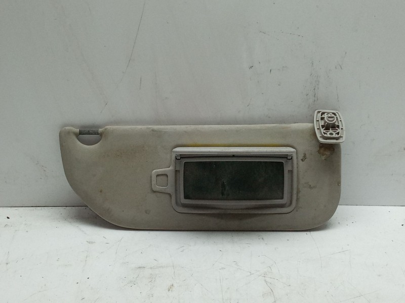 Recambio de parasol derecho para toyota aygo 1.0 cat referencia OEM IAM 74310K0090C0  