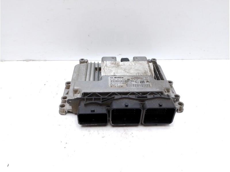 Recambio de centralita motor uce para peugeot 206 sw 1.4 hdi referencia OEM IAM 1929RF 0281018228 