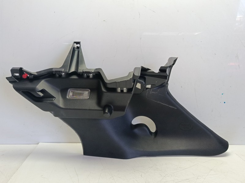 Recambio de moldura para toyota corolla (e21) referencia OEM IAM 6247002580C0  