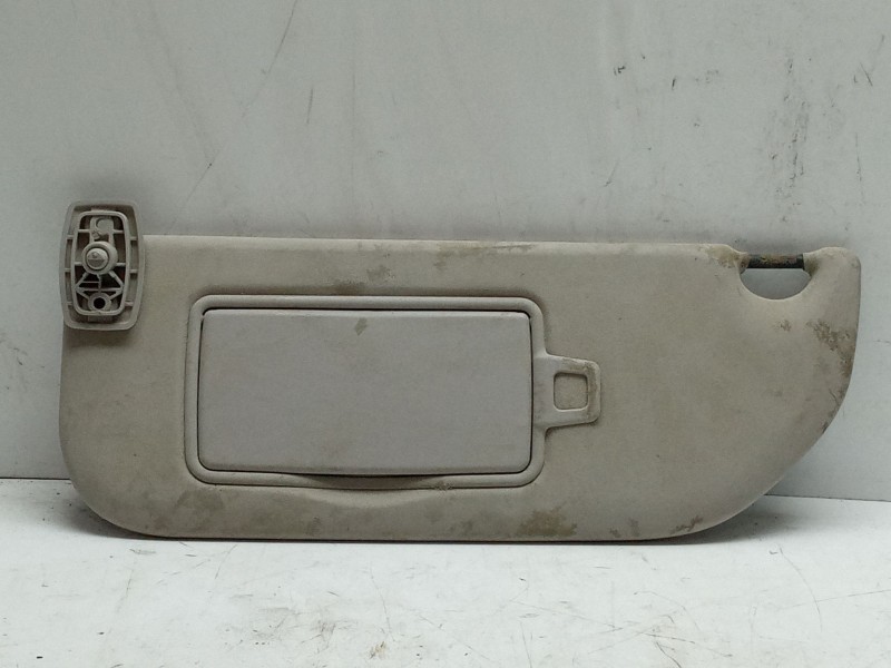 Recambio de parasol izquierdo para toyota aygo 1.0 cat referencia OEM IAM 74320K0090C0  
