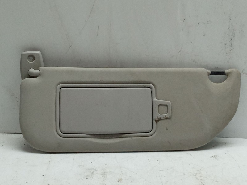 Recambio de parasol izquierdo para toyota aygo 1.0 cat referencia OEM IAM 74320K0090C0  