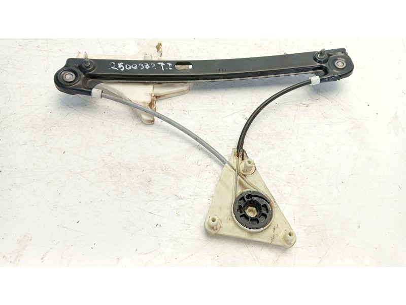 Recambio de elevalunas trasero izquierdo para volkswagen polo v (6r1, 6c1) 1.2 tsi referencia OEM IAM 6R4839461E  