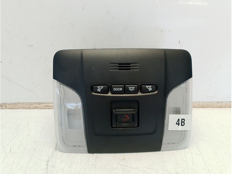 Recambio de luz interior para toyota corolla (e21) referencia OEM IAM 8126002A61C0  