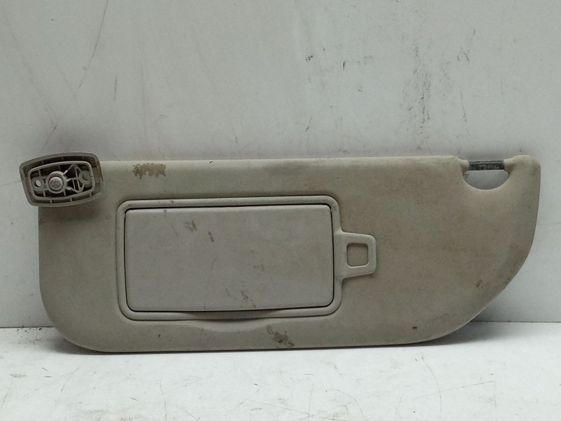 Recambio de parasol izquierdo para toyota aygo 1.0 cat referencia OEM IAM 74320K0090C0  