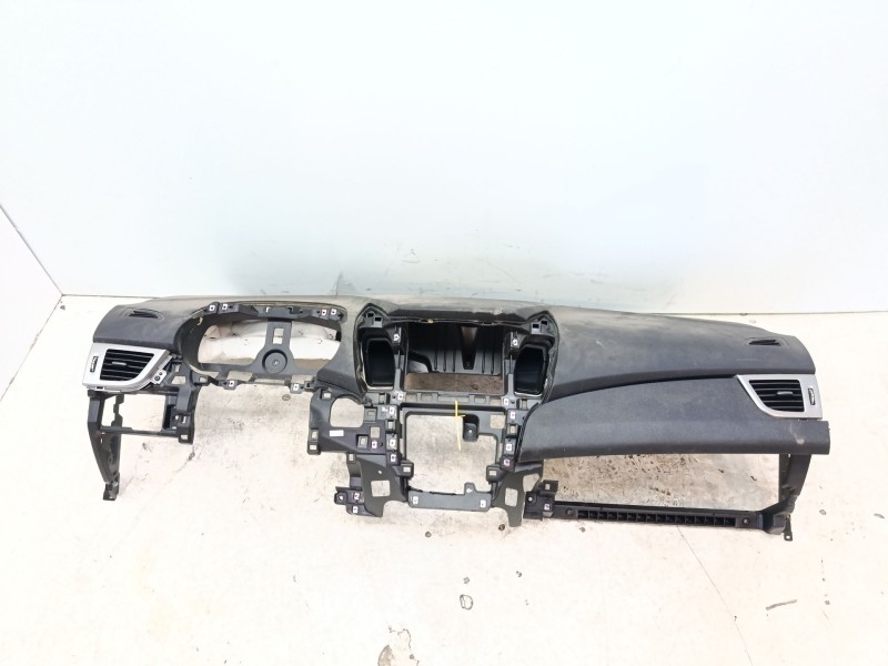 Recambio de salpicadero para hyundai i30 (gd) 1.4 crdi referencia OEM IAM 84710A6000RY 84530A6000 