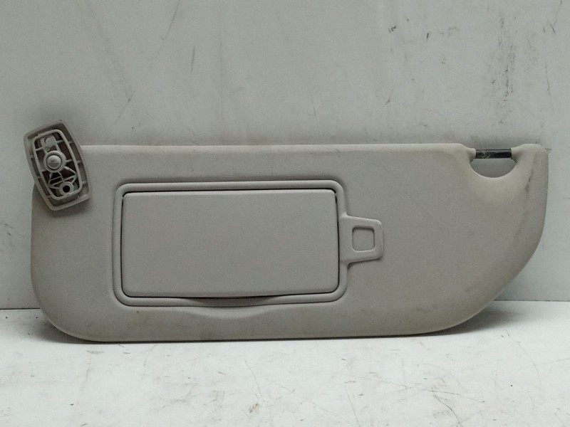 Recambio de parasol izquierdo para toyota aygo 1.0 cat referencia OEM IAM 74320K0090C0  
