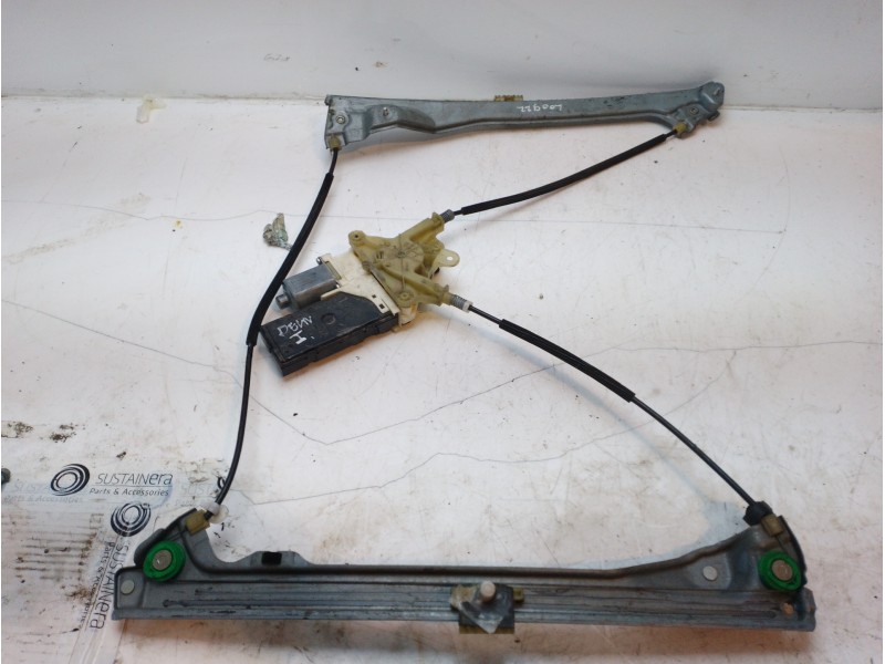 Recambio de elevalunas delantero izquierdo para renault laguna ii (bg0) initiale referencia OEM IAM 80701002R  