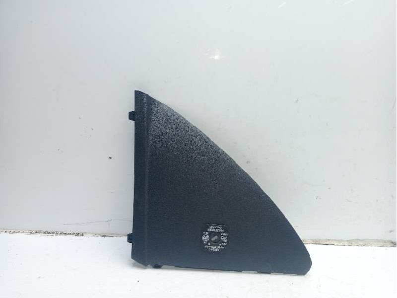 Recambio de moldura para toyota c-hr referencia OEM IAM 55317F4010  