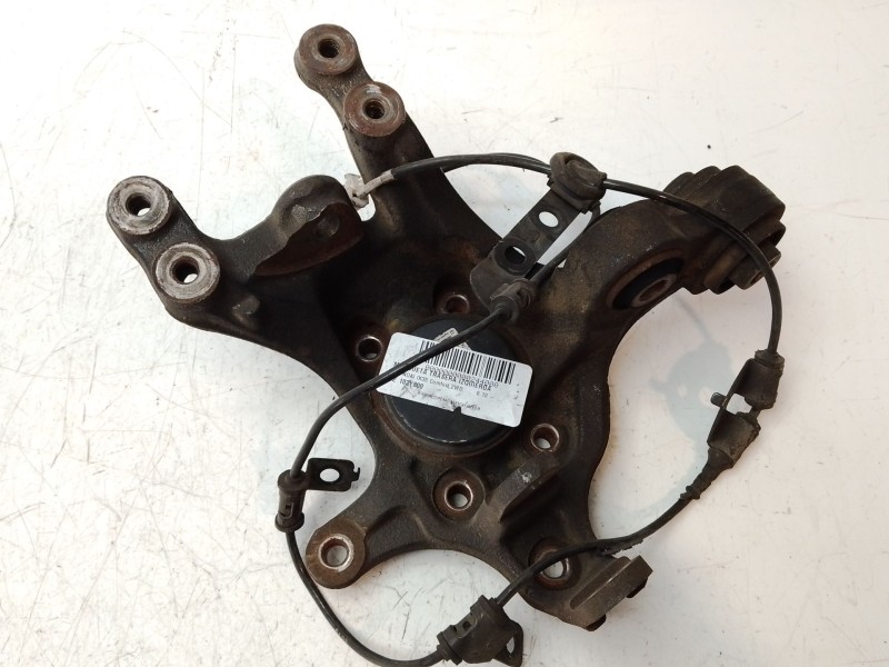 Recambio de mangueta trasera izquierda para hyundai ix35 comfort 2wd referencia OEM IAM 527102Y800  