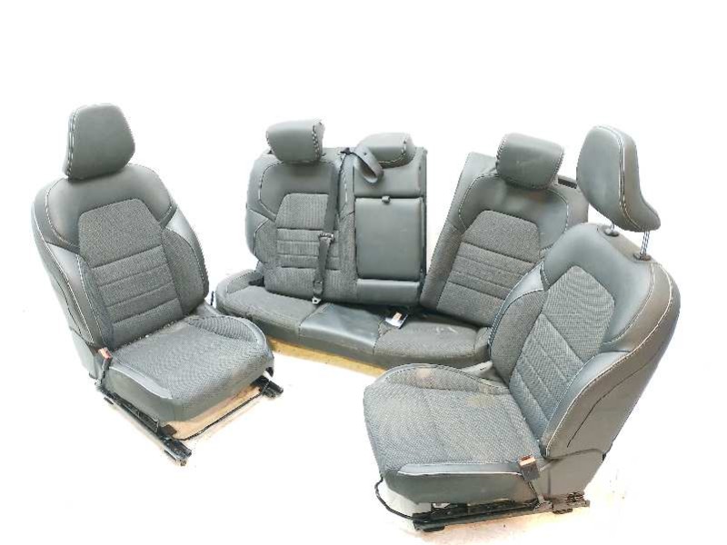 Recambio de juego asientos completo para renault arkana arkana tr (ljl) referencia OEM IAM 876619235R  