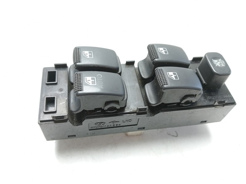 Recambio de mando elevalunas delantero izquierdo para hyundai getz (tb) 1.1 12v cat referencia OEM IAM 3274901000  
