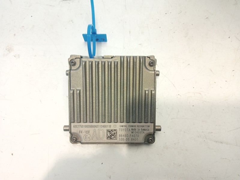 Recambio de modulo electronico para toyota c-hr hybrid advance referencia OEM IAM 8646CF4070  