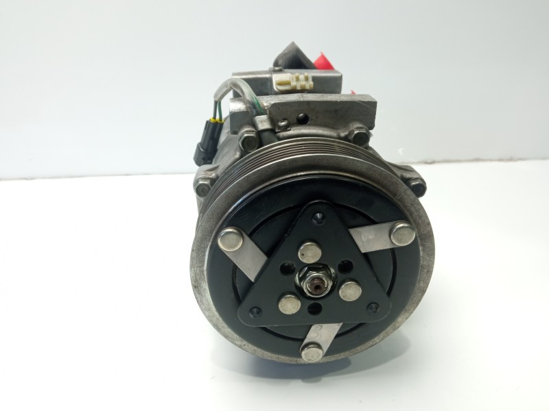 Recambio de compresor aire acondicionado para ford c-max (cb3) ambiente referencia OEM IAM SD7V16  