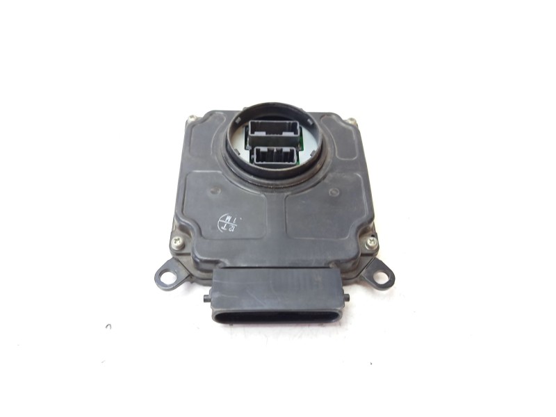 Recambio de centralita faros xenon para lexus rx (agl20) referencia OEM IAM 8101648C30 8101648C31  